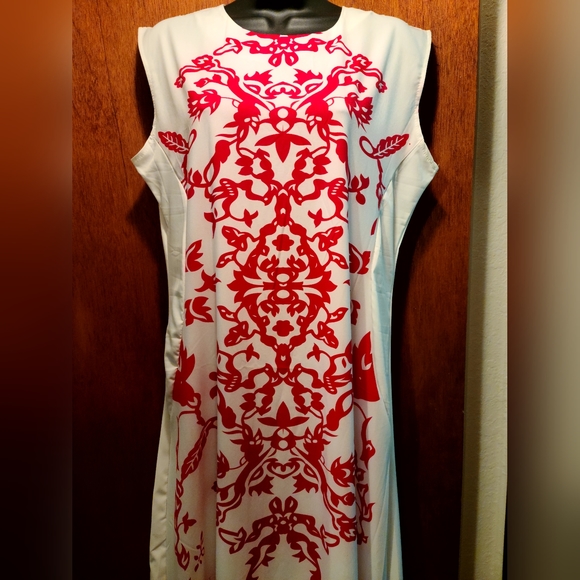 Full length gorgeous digital embroidered dress szM - Picture 4 of 9